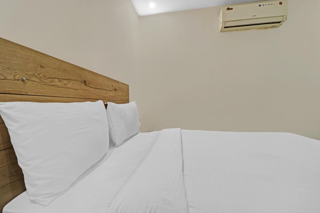 ניו דלהי Airport Hotel Goodluck מראה חיצוני תמונה
