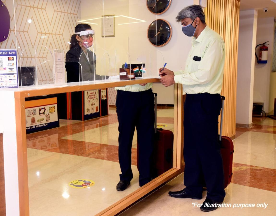 ניו דלהי Airport Hotel Goodluck מראה חיצוני תמונה