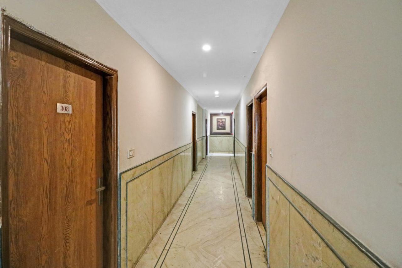 ניו דלהי Airport Hotel Goodluck מראה חיצוני תמונה